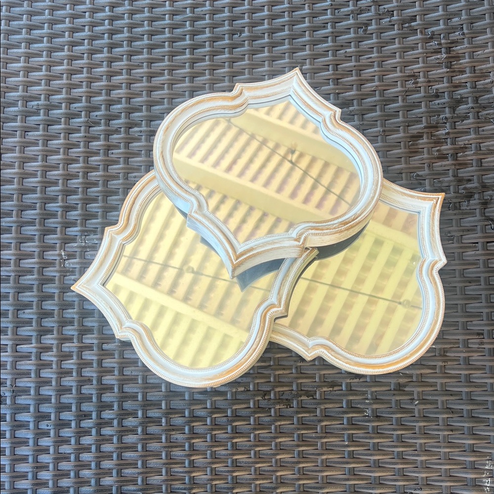 Set of 3 mirrors - White and Gold Moroccan-Style Wall Mirror 9”- 9.5” - Picture 2 of 4